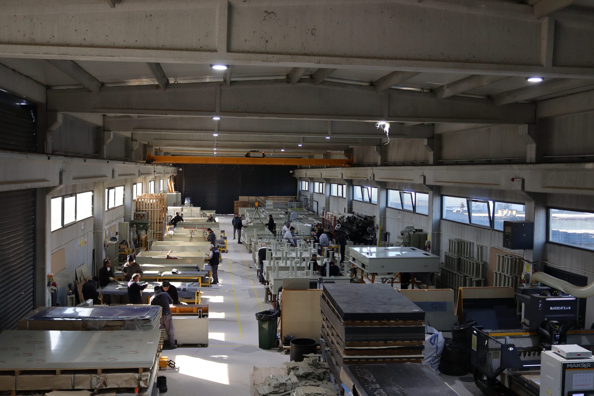 ADEC aquarium equipment manufacturing facility