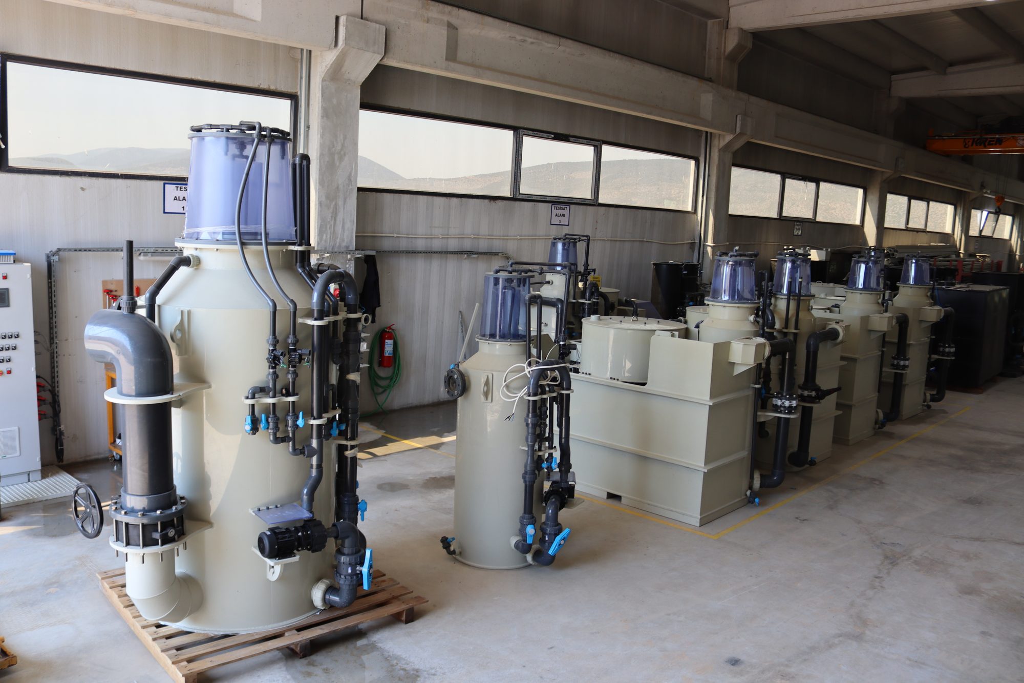 ADEC aquarium equipment manufacturing facility